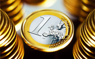 eine 1 Euro münze  close up