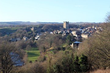 Fototapeta na wymiar General view of Richmond, North Yorkshire, from Maison Dieu.