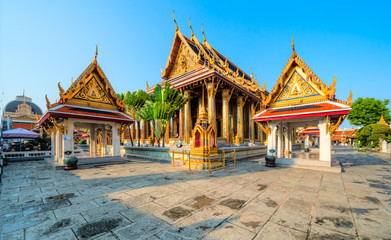 Wat Phra Kaew and Grand Palace complex.  Bangkok, Thailandia.