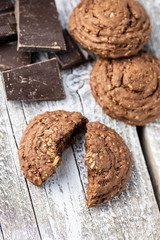 Cereal cocoa cookies.