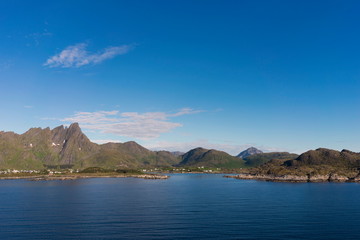 Panorama Lofoten is an archipelago in the county of Nordland, Norway. Is known for a distinctive scenery with dramatic mountains and peaks, open sea and sheltered bays, beaches and untouched lands.