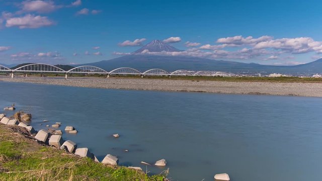 4K Tima lapse of Mount fuji with cloud moving at Fuji city in Shizuoka, Japan