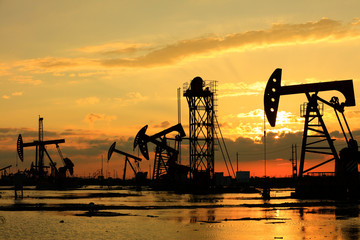 in the evening, oil pumps are running