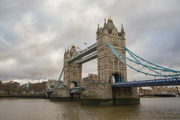 Fototapeta na wymiar Tower Bridge, London on a Cloudy Day