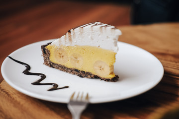 Raw vegan cake, banoffee pie