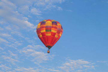 Fototapeta na wymiar one balloon in the sky