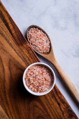 Obraz na płótnie Canvas Healthy food - Pink himalayan salt
