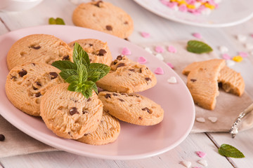 Chocolate chip cookies.	