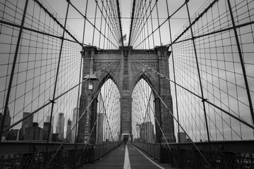 a magnificent  view of Brooklyn Bridge