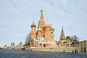 Obraz premium Katedra Wstawiennictwa Najświętszej Maryi Panny na Fosie (Wasyla Błogosławionego) na Placu Czerwonym w Moskwie, Rosja