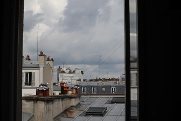 Fototapeta na wymiar rooftops of paris, Montmartre district