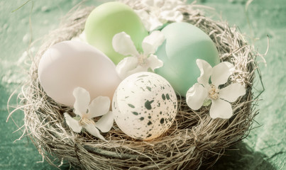 Frohe Ostern Osternest Dekoration