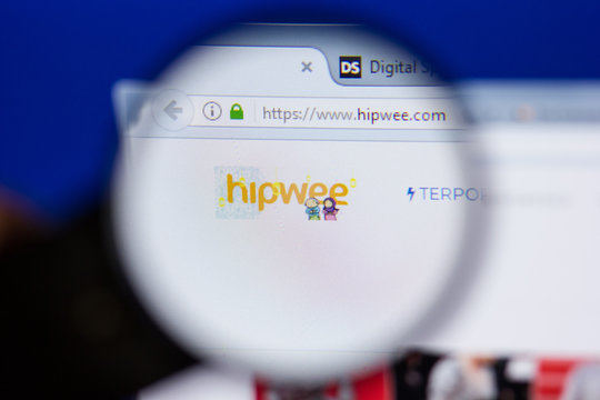 Ryazan, Russia - June 16, 2018: Homepage of Hipwee website on the display of PC, url - Hipwee.com.