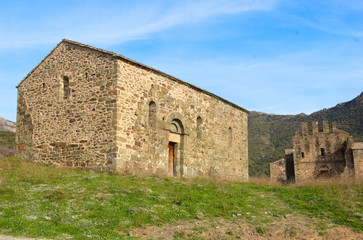 Fototapeta na wymiar Monastère de San Quirze de Colera