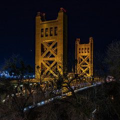 Fototapeta premium bridge at night