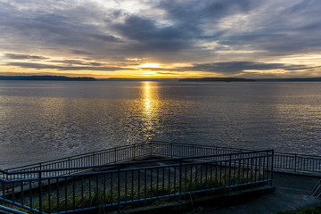 Obraz premium Overcast Cloudy Sunset 2