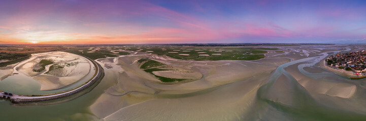 vue aérienne de la baie de Somme près du Crotoy