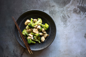 Ginger Chicken and Brocoli Stir Fry