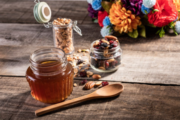 Golden honey, oatmeal and granola