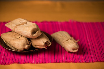Tamales con atole dia de la Candelaria