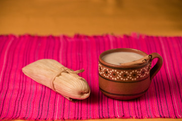 Tamales con atole dia de la Candelaria