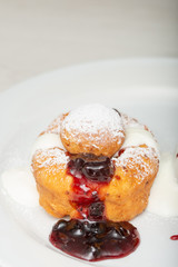 Cream Donuts. Sweet, -Papanași cu smantana si dulceata