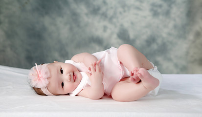 bébé fille métisse 6 mois franco chinois