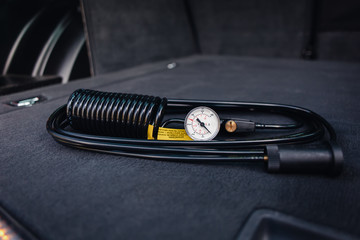 Air compressor for tyres or wheel.
