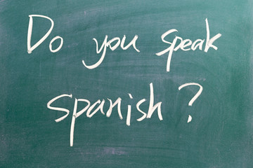 Do you speak spanish ?