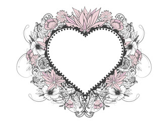 üppig verziertes Herz mit Blüten und Ornamenten