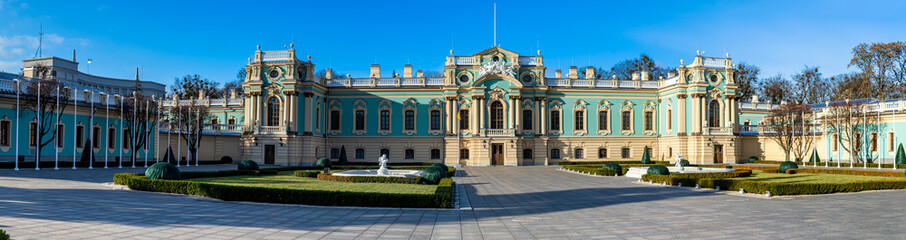 Fototapeta na wymiar A front view of Mariyinsky Palace, the official ceremonial residence President of Ukraine in Kyiv, Ukraine on January 12, 2020. 