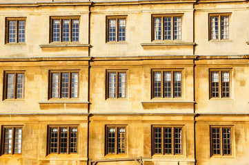 Fototapeta na wymiar The University of Cambridge, windows of Clare College