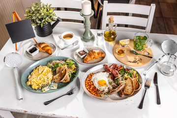 English breakfast table