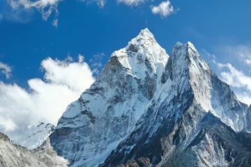 Fotobehang Ama Dablam Mount Ama Dablam in de Everest-regio van de Himalaya, Nepal