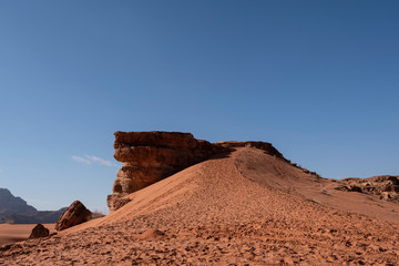 Vista panorámica del desierto de Wadi Rum, Jordania 