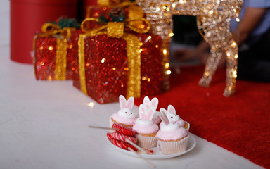 cake, christmas, food, dessert, wedding, red, cupcake, white, celebration, decoration, sweet, holiday, gift, table, party, candle, xmas, birthday, cream, icing, delicious, festive, cup, plate, decorat