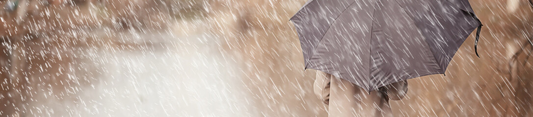 young woman umbrella autumn / autumn trendy look, model with umbrella, rainy cold weather © kichigin19