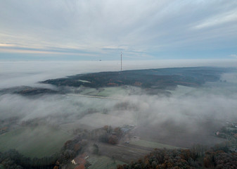 Fototapeta na wymiar Nebel Herbst von oben