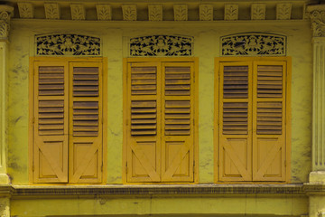 Windows in Singapore, Colonial Architecture