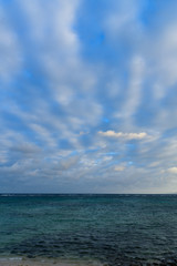 Obraz premium ビーチ ALOALO 石垣島 川平