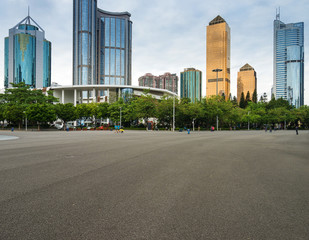 Fototapeta na wymiar empty, modern square and skyscrapers in modern city