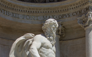 Fountain de Trevi sculptures closeup