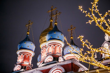 Moscow, Russia, Varvarka street. Znamensky Cathedral in Christmas illumination - 317894126