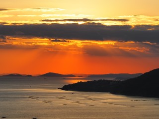 万葉岬から見る播磨灘の夕景　播磨灘の夕焼け