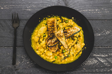 grilled zucchini with curried rice with peas and carrots