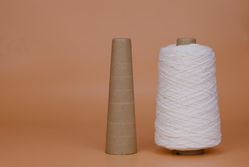 Packaging. Compare the quantity rope for bundle parcel box to the center core.