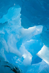 Eishöhle im Gletscher Nigardsbreen