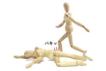 死体蹴り