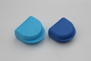 Zahnersatzbox, Zahnersatzdose, Zahnschienenbox