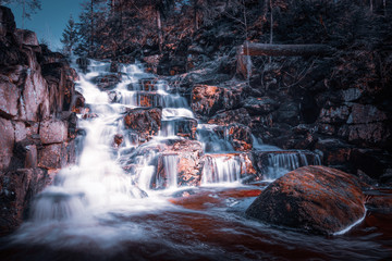 Wasserfall im Harz am Oderteich 